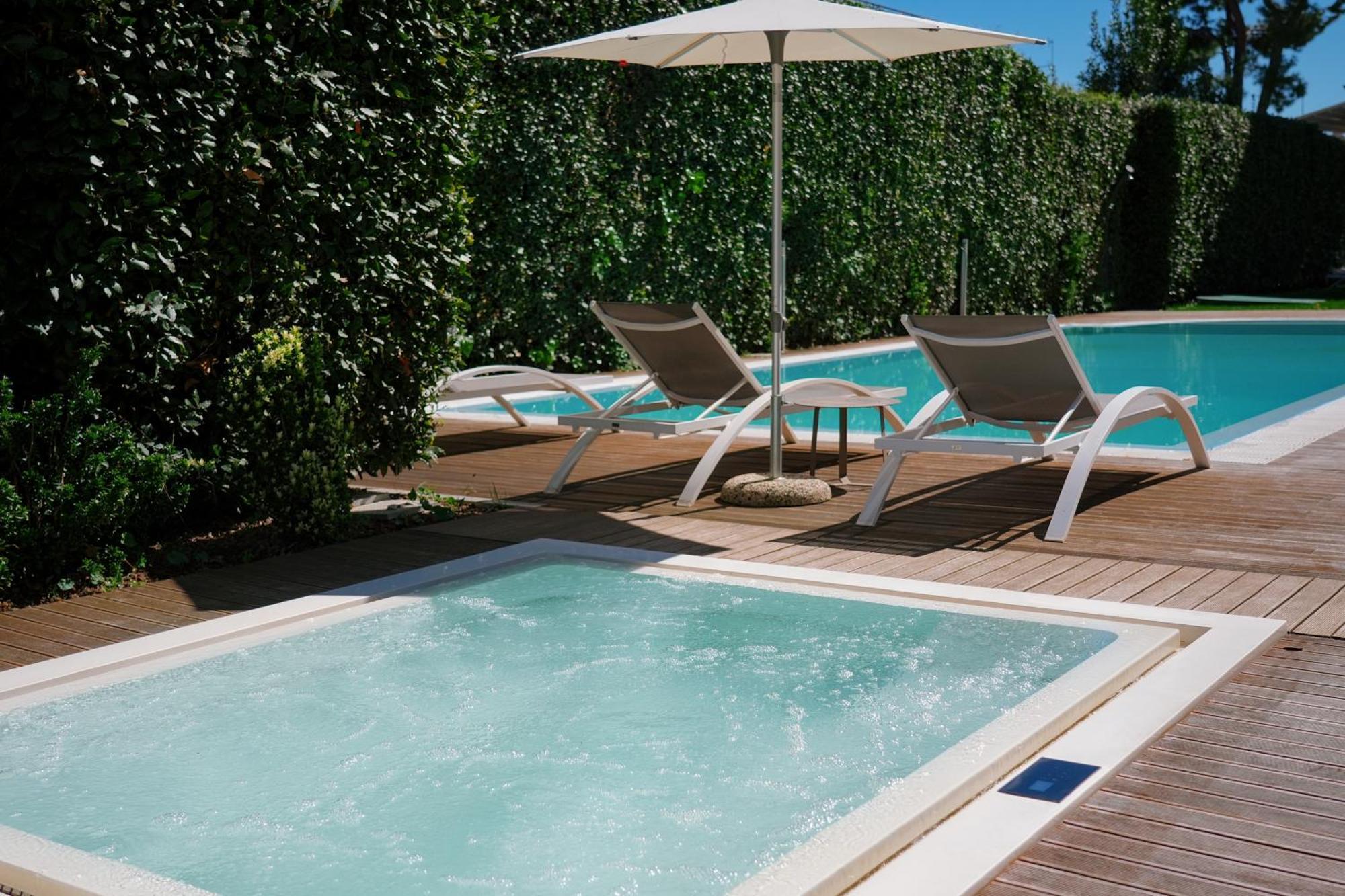 Hotel Palazzo Del Garda & Spa Десенцано дел Гарда Екстериор снимка