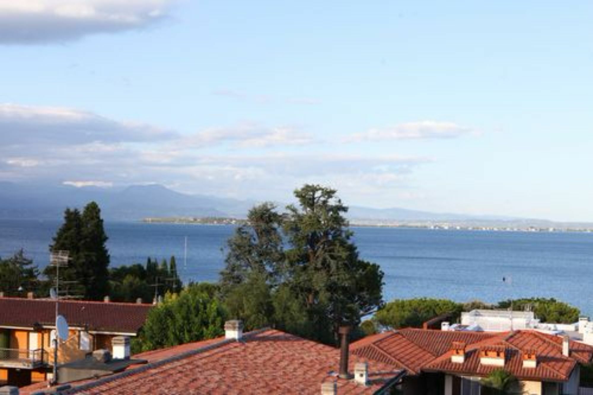 Hotel Palazzo Del Garda & Spa Десенцано дел Гарда Екстериор снимка